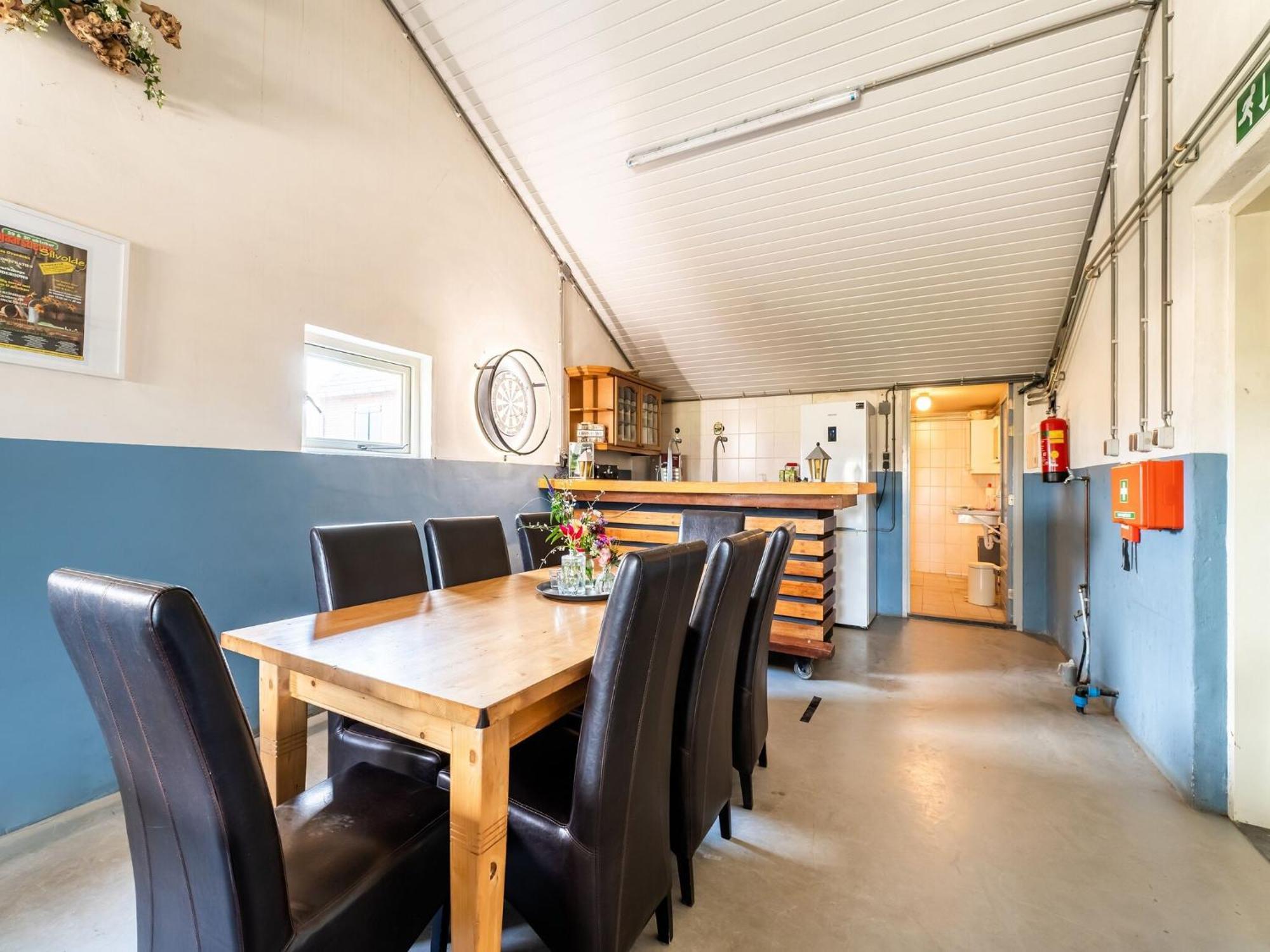 Spacious Farmhouse In Silvolde With Garden エクステリア 写真