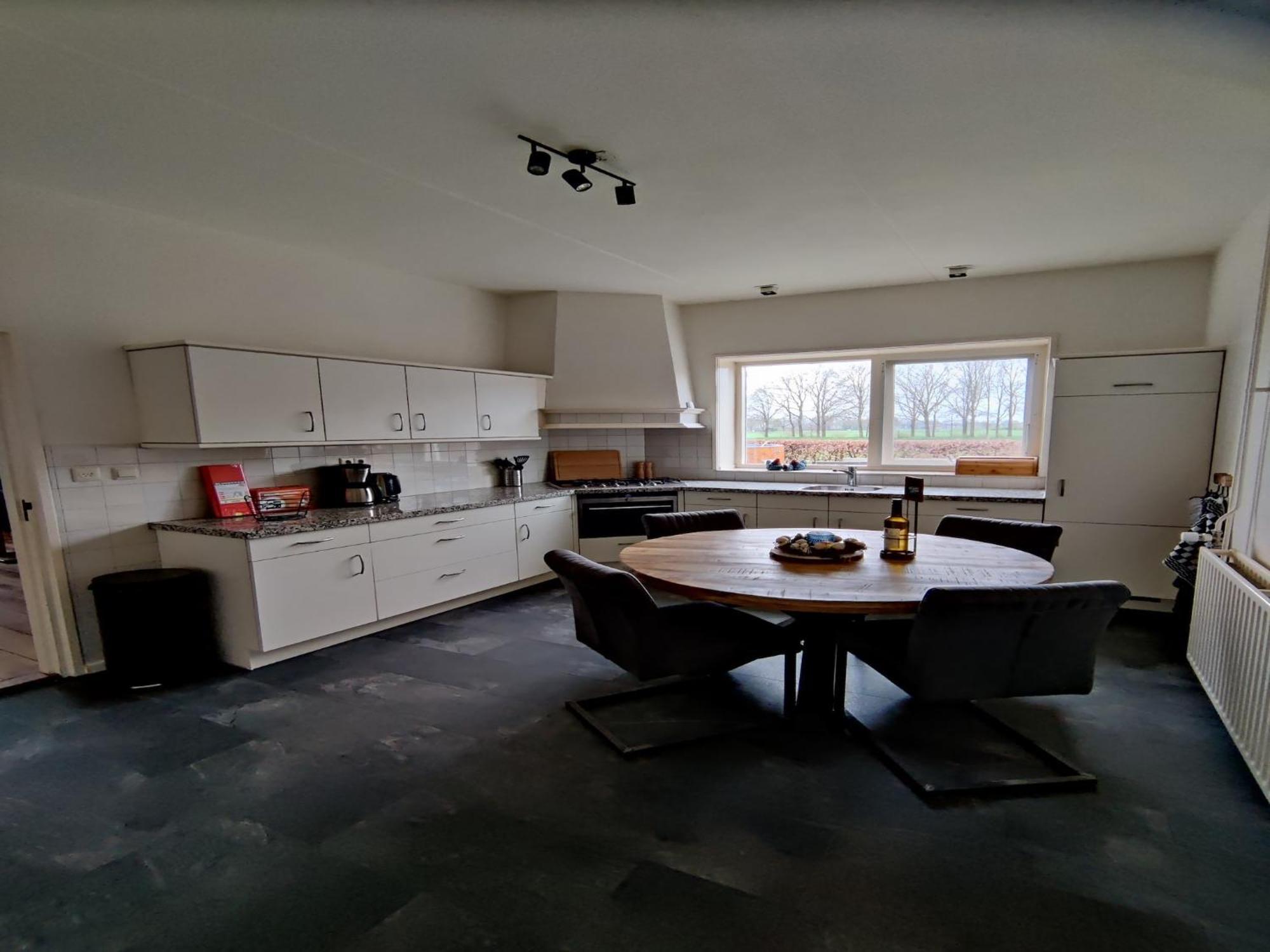 Spacious Farmhouse In Silvolde With Garden エクステリア 写真