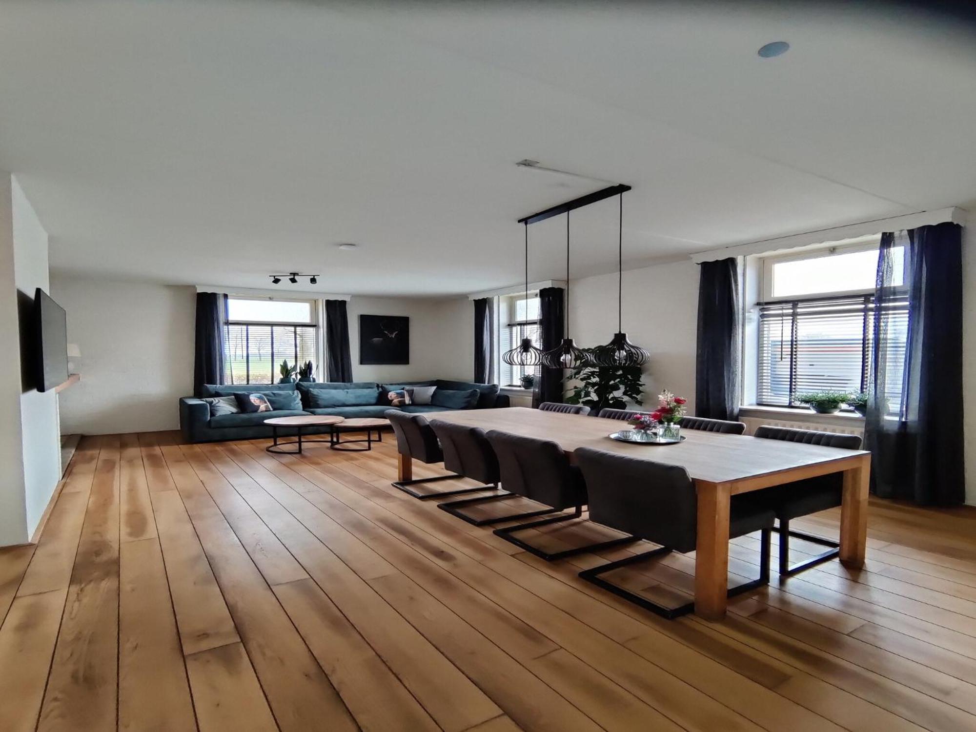 Spacious Farmhouse In Silvolde With Garden エクステリア 写真