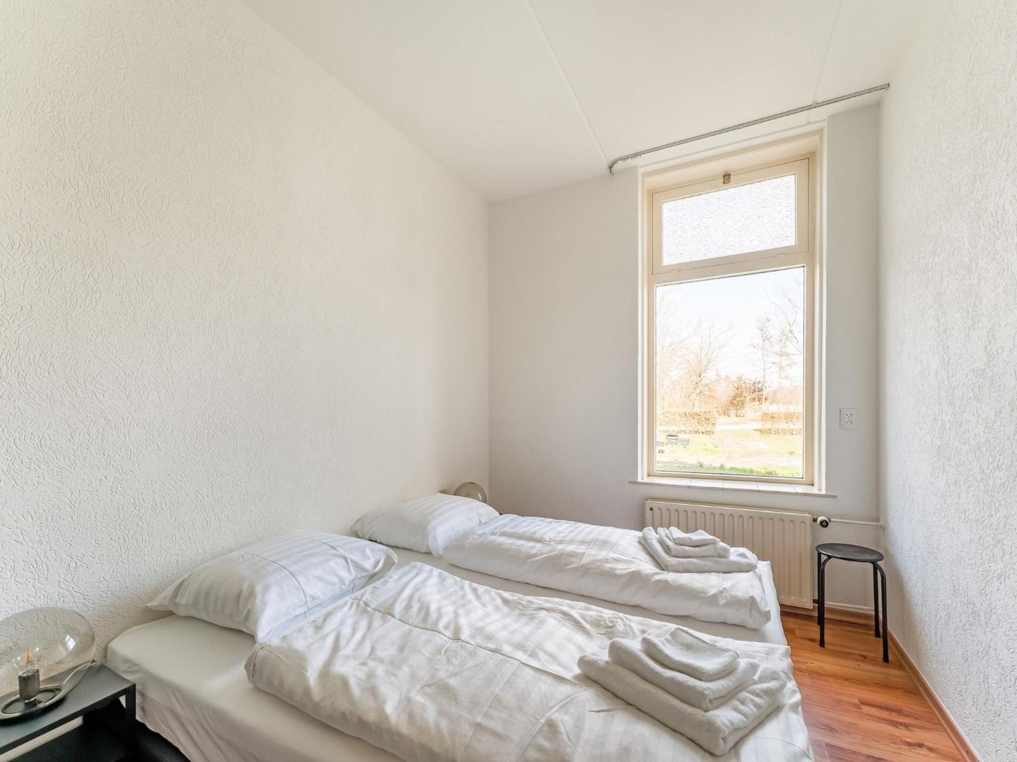 Spacious Farmhouse In Silvolde With Garden エクステリア 写真