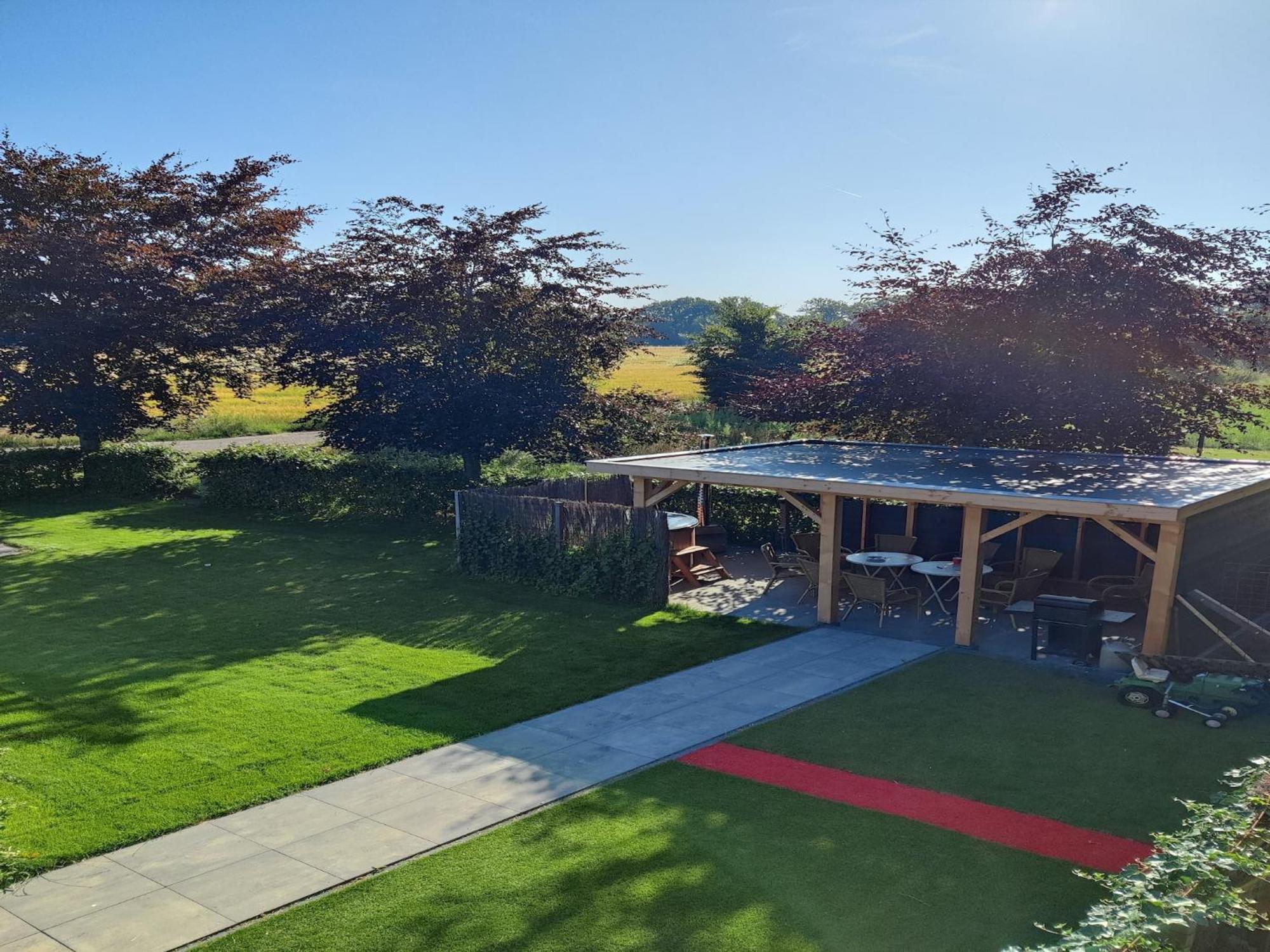 Spacious Farmhouse In Silvolde With Garden エクステリア 写真
