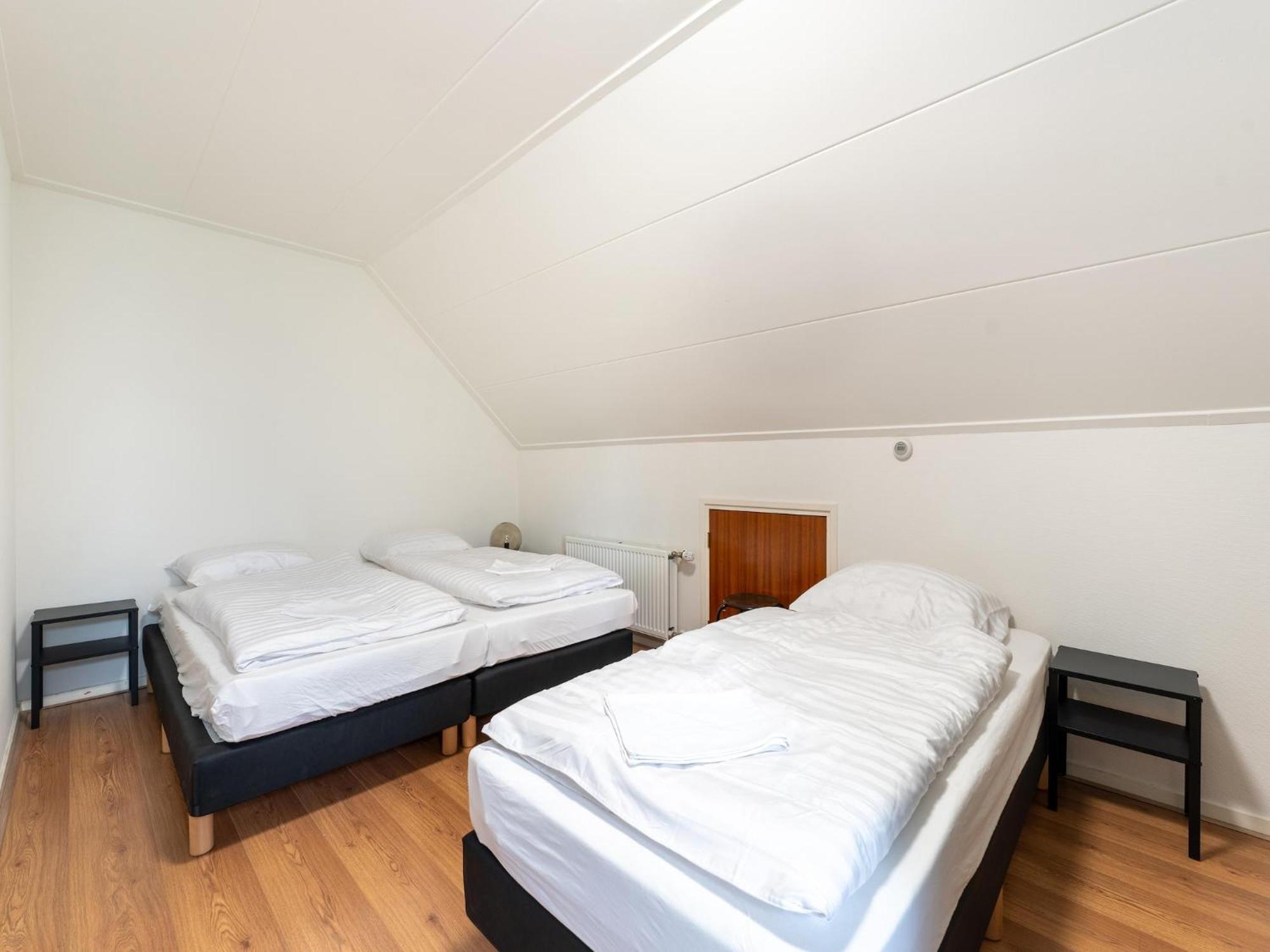 Spacious Farmhouse In Silvolde With Garden エクステリア 写真